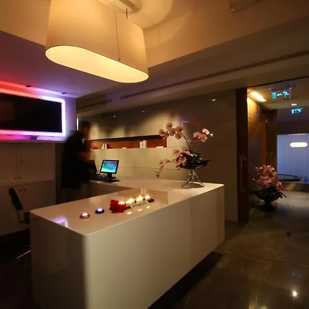 Aparthotel Filomena & 4*